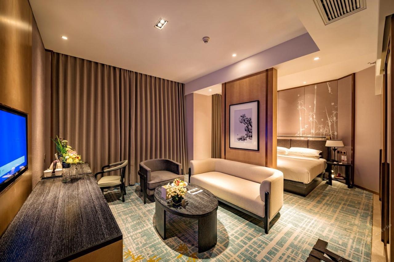 Hotel Courtyard By Marriott Yangzhou Esterno foto